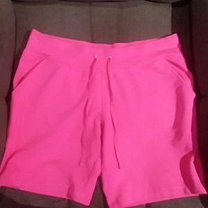 Danskin Now pink shorts